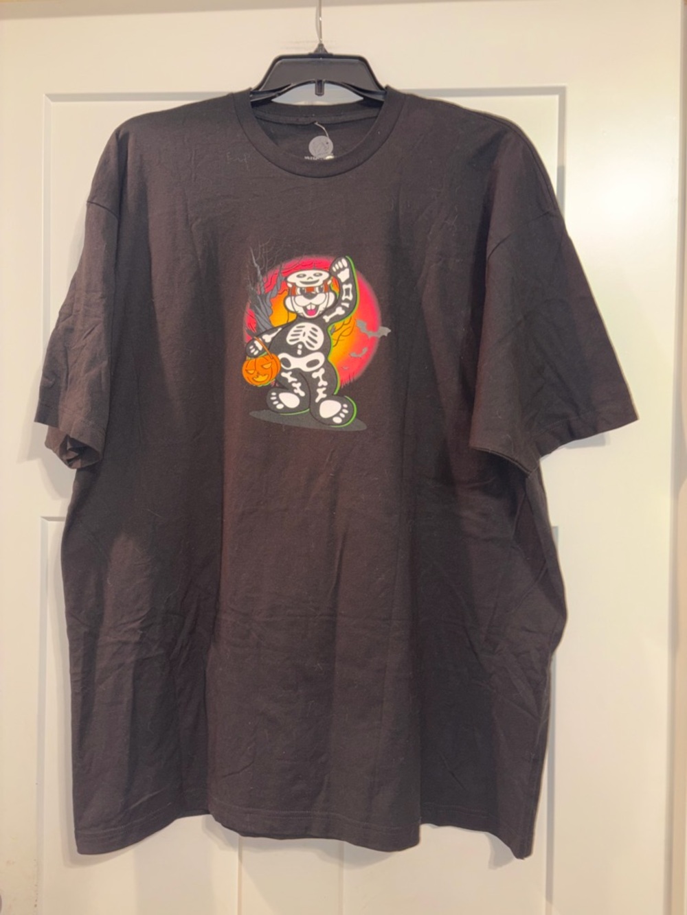 Buc-ee’s Beaver Halloween Spooky Stuff glow in the dark T-shirt 3XL NWT